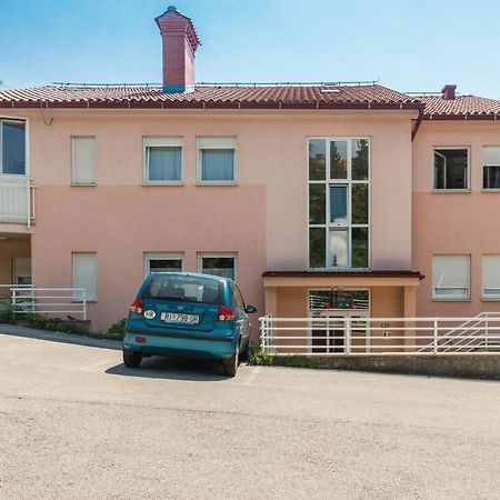 Cozy Apartment In Rijeka With Kitchen ภายนอก รูปภาพ